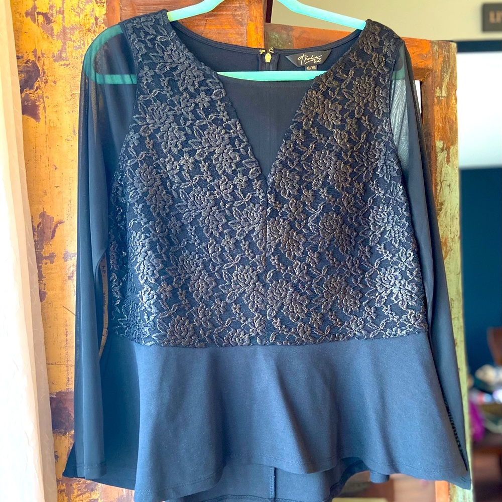 NWOT Thalia Sodi Black peplum sheer sleeve blouse